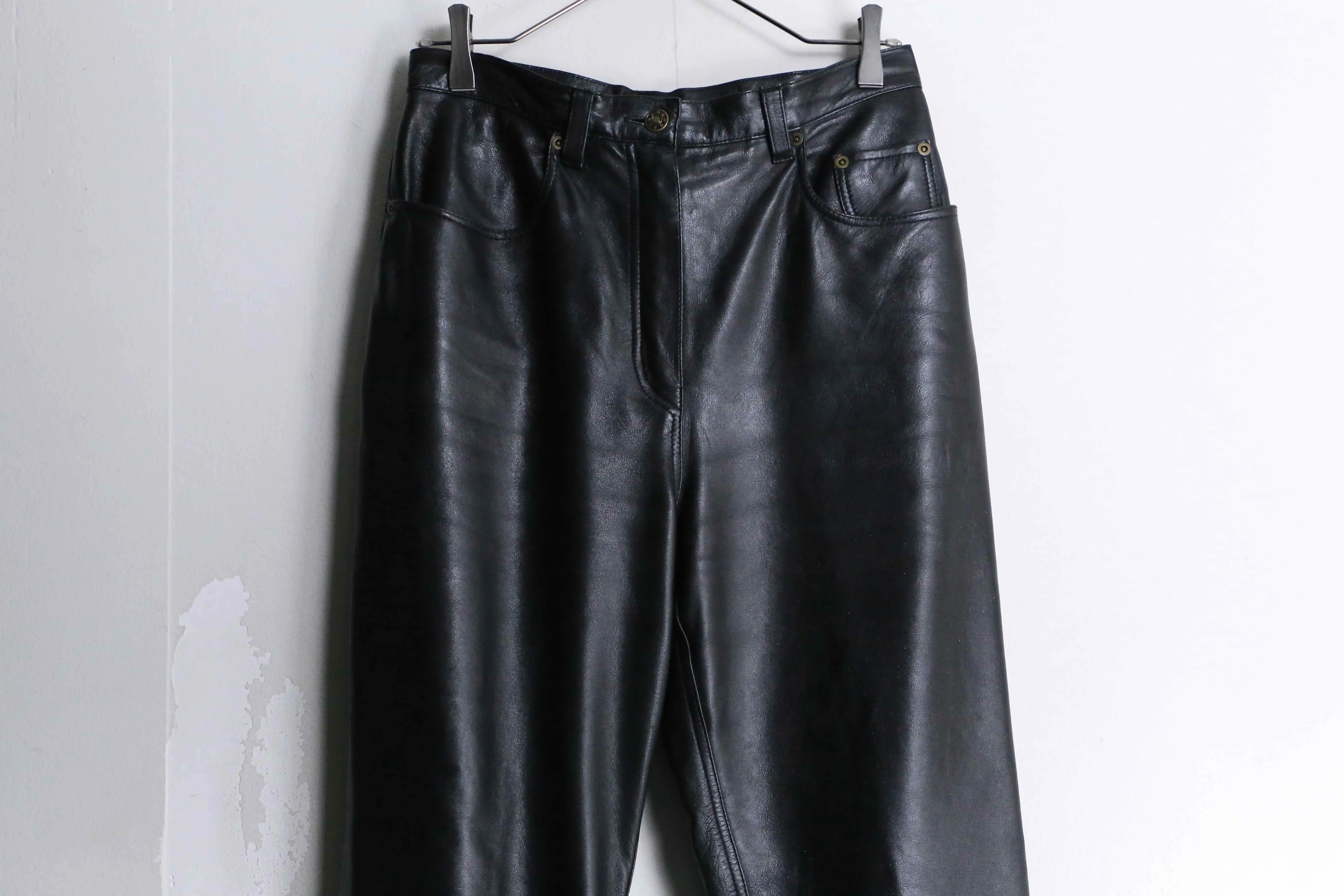 black color straight silhouette leather pants